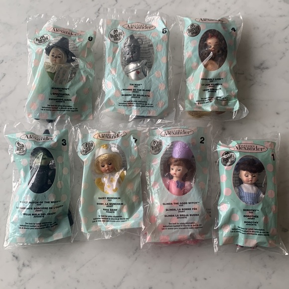 2007 Madame Alexander Wizard of Oz McDonalds HAPPY MEAL DOLLS Set - Picture 2 of 10